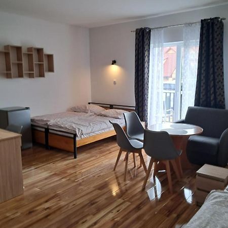 Bed and Breakfast Osrodek Wczasowo-Kolonijny Bazylak Реваль Екстер'єр фото