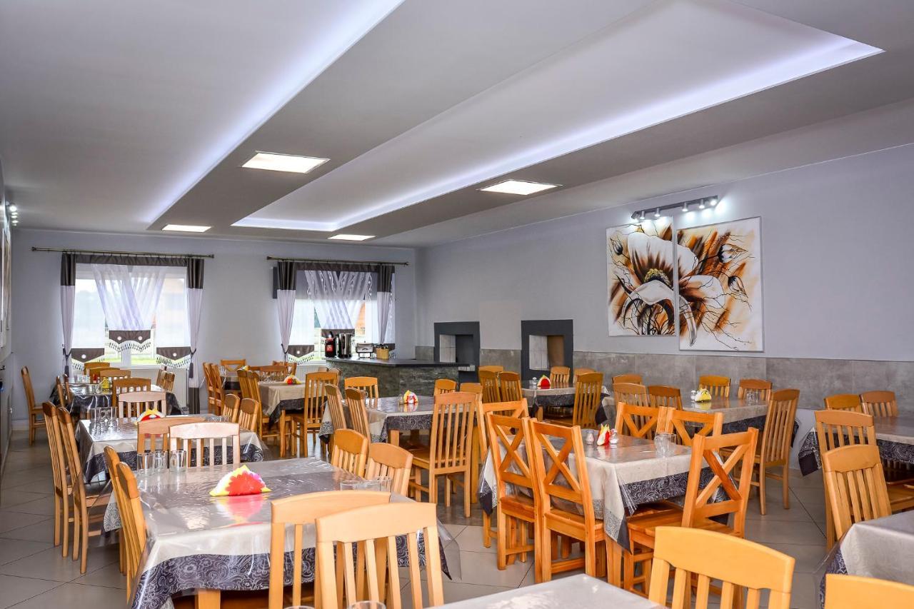 Bed and Breakfast Osrodek Wczasowo-Kolonijny Bazylak Реваль Екстер'єр фото